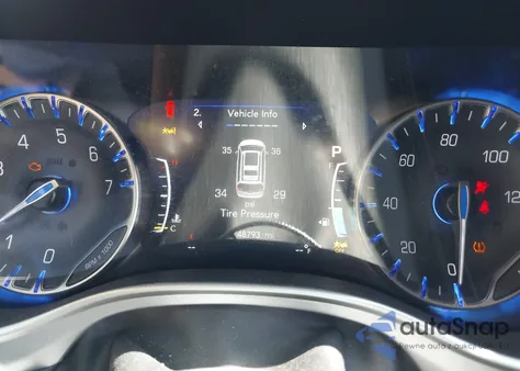 2021 Chrysler Pacifica Touring L z USA, uszkodzony, nr VIN 2C4RC1BG5MR607182